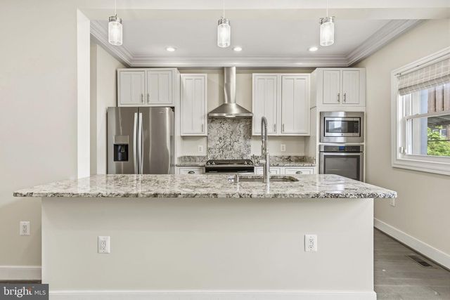 1373 RITTENHOUSE ST NW, Washington, DC 20011
