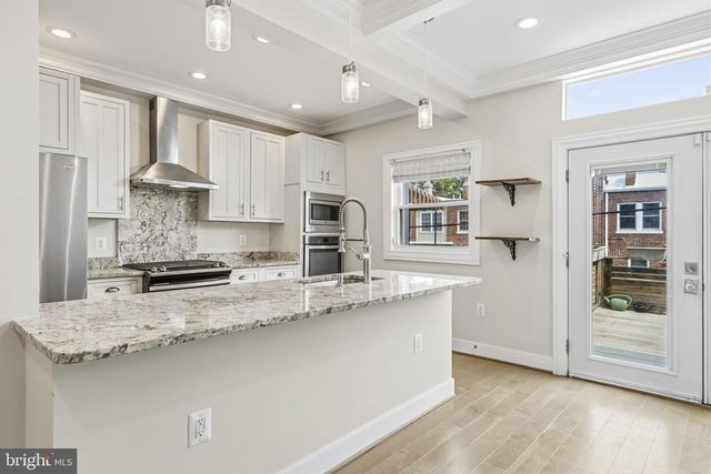 1373 RITTENHOUSE ST NW, Washington, DC 20011