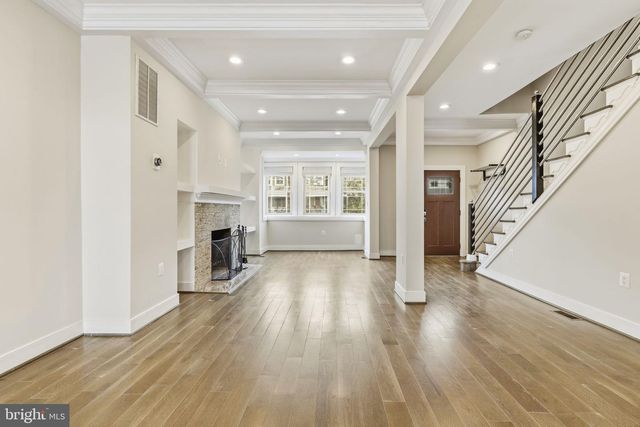 1373 RITTENHOUSE ST NW, Washington, DC 20011