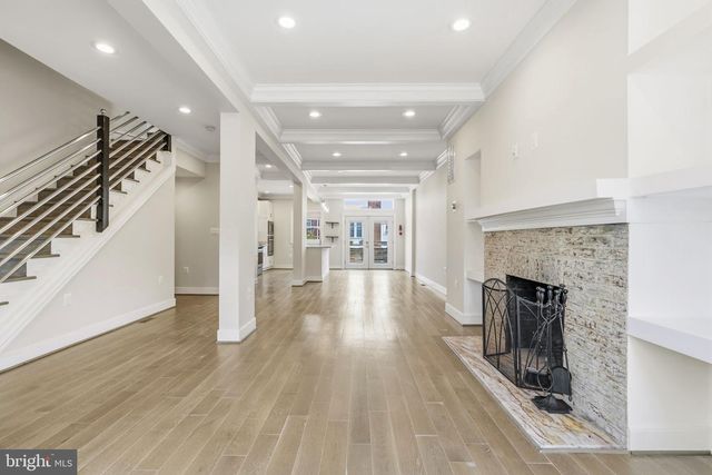 1373 RITTENHOUSE ST NW, Washington, DC 20011