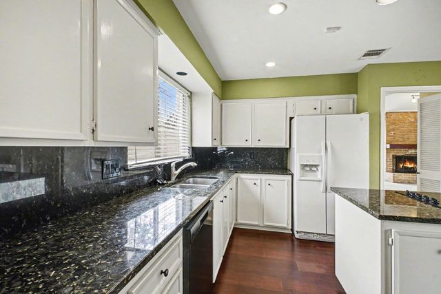 12231 Meadow Lake Drive, Houston, TX 77077