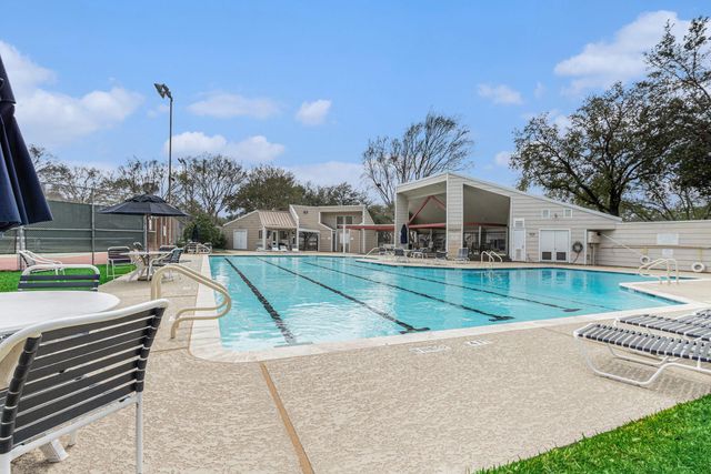 12231 Meadow Lake Drive, Houston, TX 77077