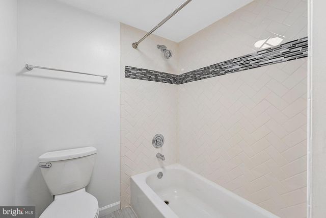 8115 KING ARTHURS CT, Manassas, VA 20112