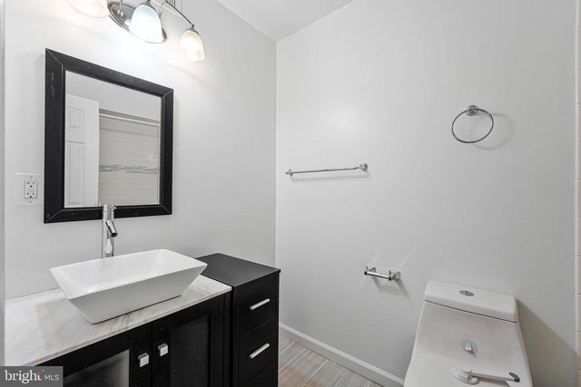 8115 KING ARTHURS CT, Manassas, VA 20112