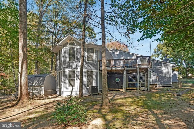 8115 KING ARTHURS CT, Manassas, VA 20112