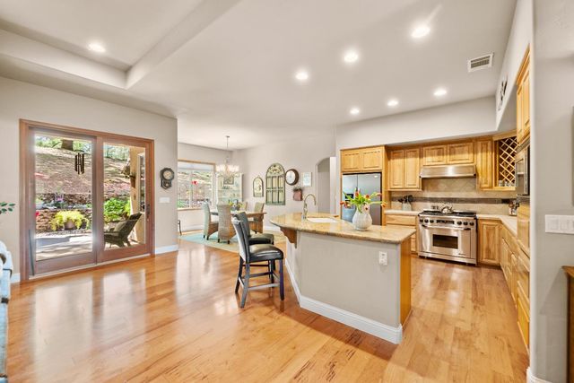 5010 Bella Vista Cir, Foresthill, CA 95631