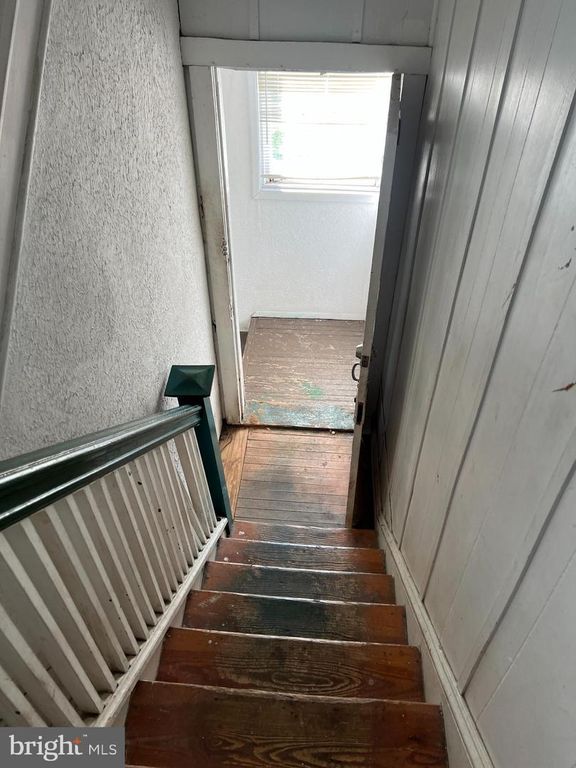 Image 17 of property listing at 3706 DORCHESTER RD, Baltimore, MD 21215