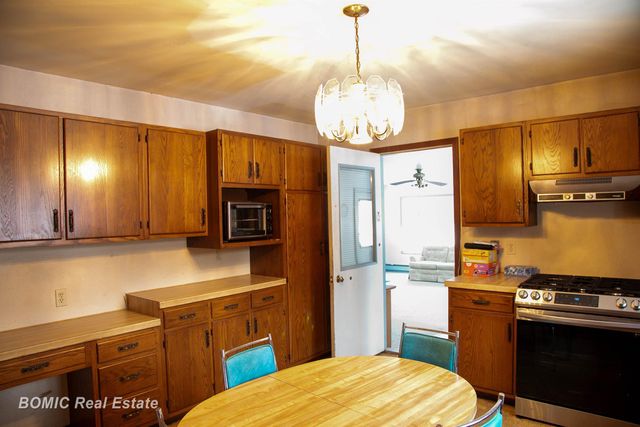 3775 W Saginaw Road, Vassar Twp, MI 48768