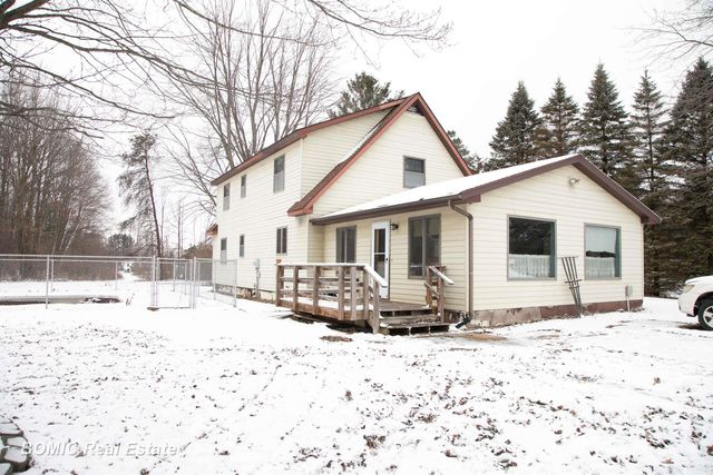 3775 W Saginaw Road, Vassar Twp, MI 48768