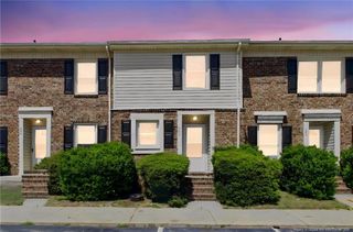 422 Kirkcaldy Court, Fayetteville, NC 28314