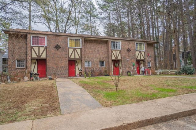 1175 Forest Vale Dr, Norcross, GA 30093