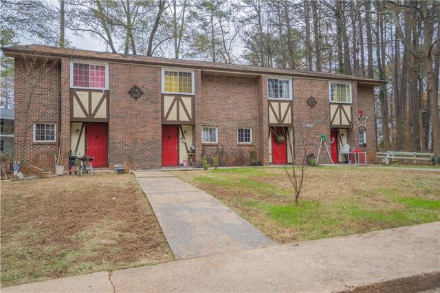 1175 Forest Vale Dr, Norcross, GA 30093