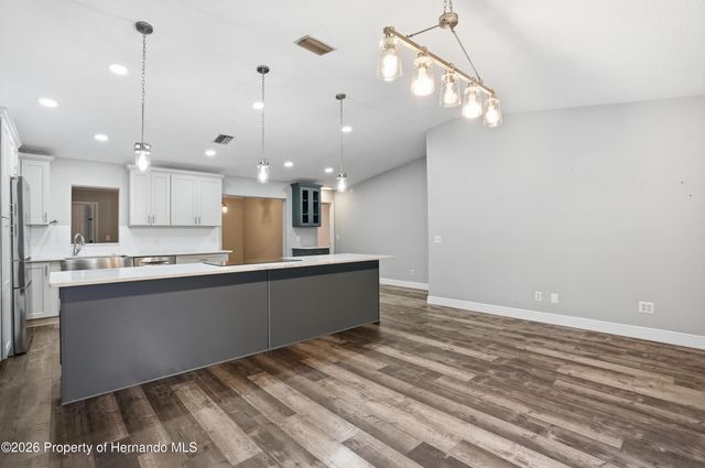 16426 Forzando Avenue, Brooksville, FL 34604