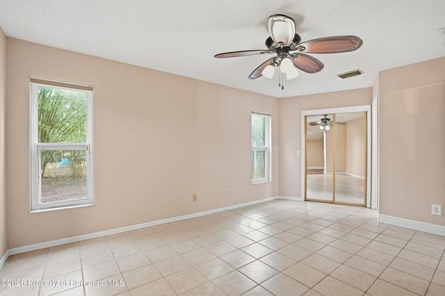 16426 Forzando Avenue, Brooksville, FL 34604