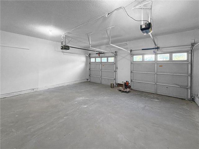 3229 Big Horn Court, Lawrence, KS 66049