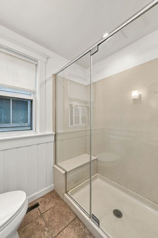 6 Norfolk Ave, Peabody, MA 01960