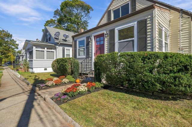 6 Norfolk Ave, Peabody, MA 01960