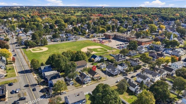 6 Norfolk Ave, Peabody, MA 01960