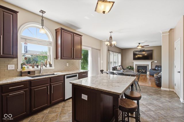 7726 Heatherdown Court, Indianapolis, IN 46259