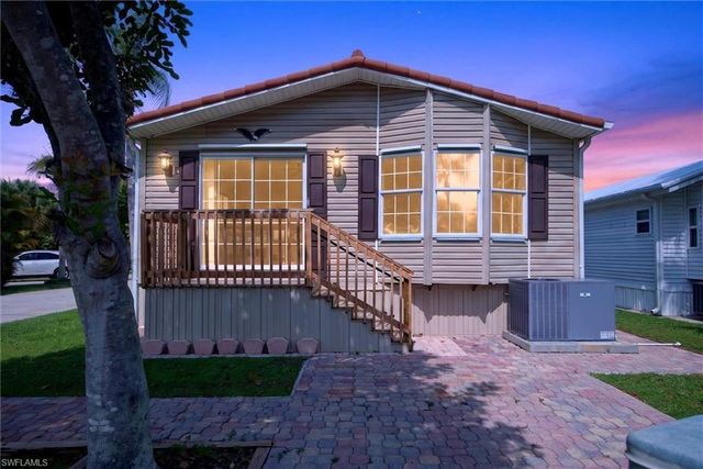 10753 Yellow Rail CIR, Estero, FL 33928