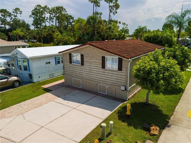 10753 Yellow Rail CIR, Estero, FL 33928