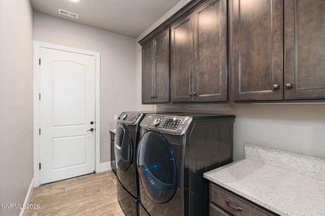 3118 Vista Favoloso, Reno, NV 89519