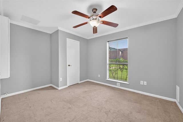 18800 Egret Bay Boulevard 1207, Webster, TX 77058