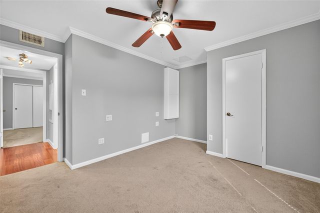 18800 Egret Bay Boulevard 1207, Webster, TX 77058