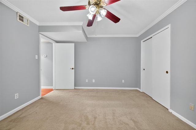 18800 Egret Bay Boulevard 1207, Webster, TX 77058