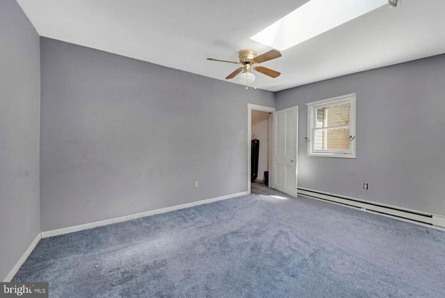 46 E MAIN ST, Mount Joy, PA 17552