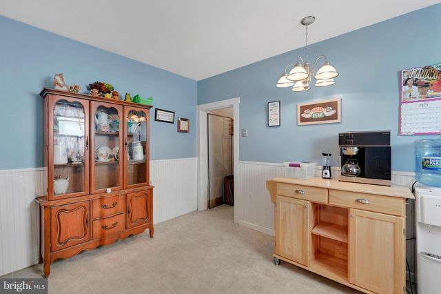 46 E MAIN ST, Mount Joy, PA 17552