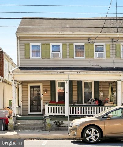 46 E MAIN ST, Mount Joy, PA 17552