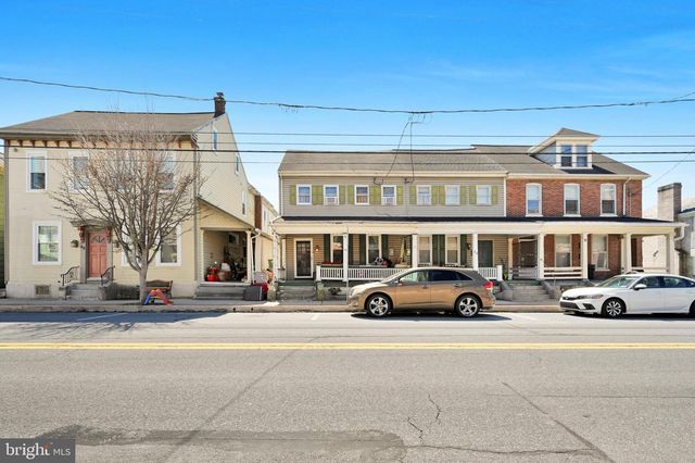 46 E MAIN ST, Mount Joy, PA 17552