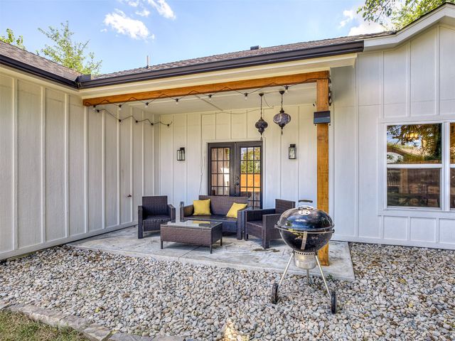 437 E Latimer Place, Tulsa, OK 74106