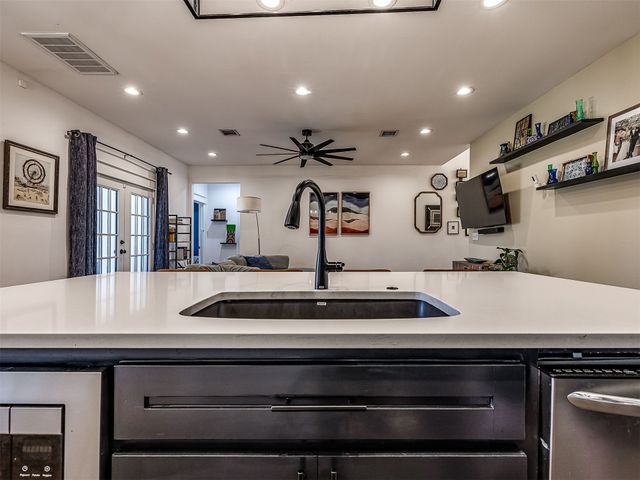 437 E Latimer Place, Tulsa, OK 74106