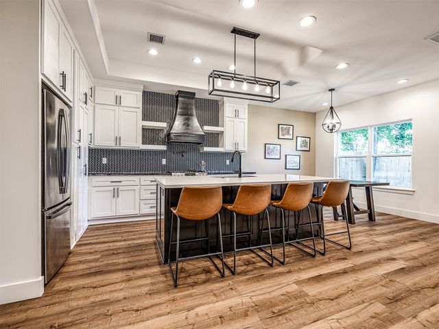 437 E Latimer Place, Tulsa, OK 74106