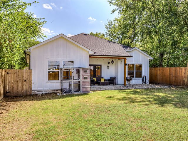 437 E Latimer Place, Tulsa, OK 74106
