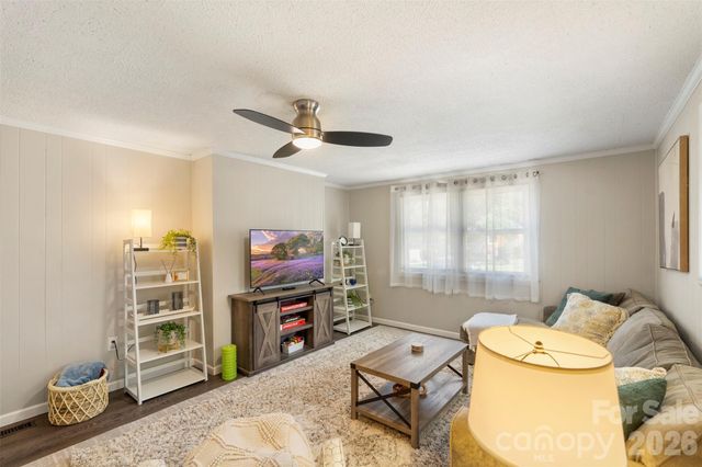 5322 Baker Drive, Charlotte, NC 28210