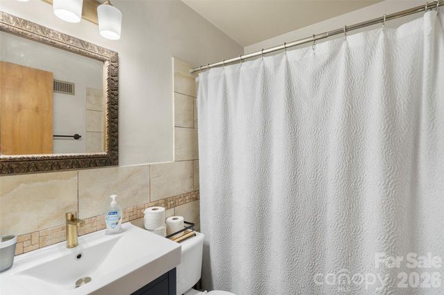 5322 Baker Drive, Charlotte, NC 28210