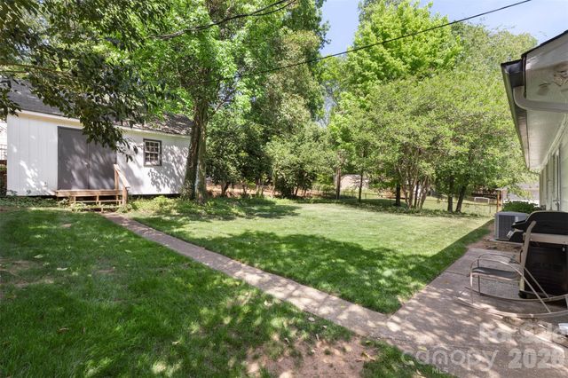 5322 Baker Drive, Charlotte, NC 28210
