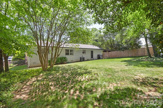 5322 Baker Drive, Charlotte, NC 28210