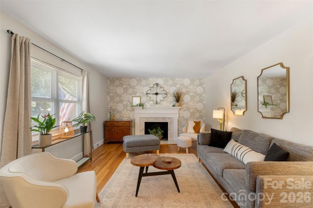 5322 Baker Drive, Charlotte, NC 28210