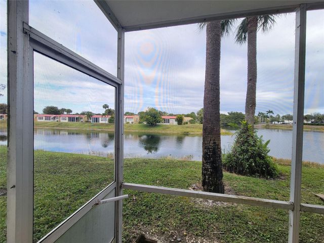 497 Lake Dora Drive 497, West Palm Beach, FL 33411
