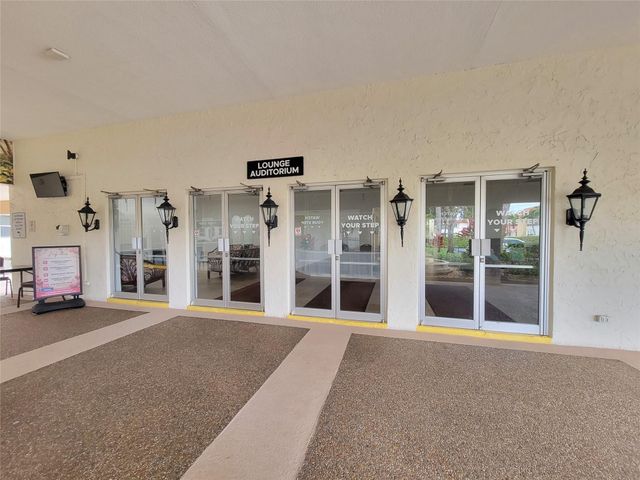 497 Lake Dora Drive 497, West Palm Beach, FL 33411