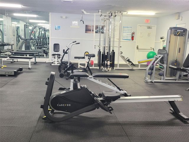 497 Lake Dora Drive 497, West Palm Beach, FL 33411