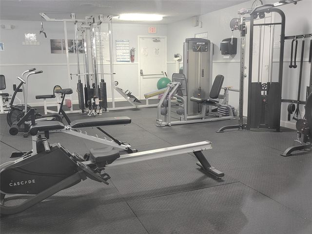 497 Lake Dora Drive 497, West Palm Beach, FL 33411