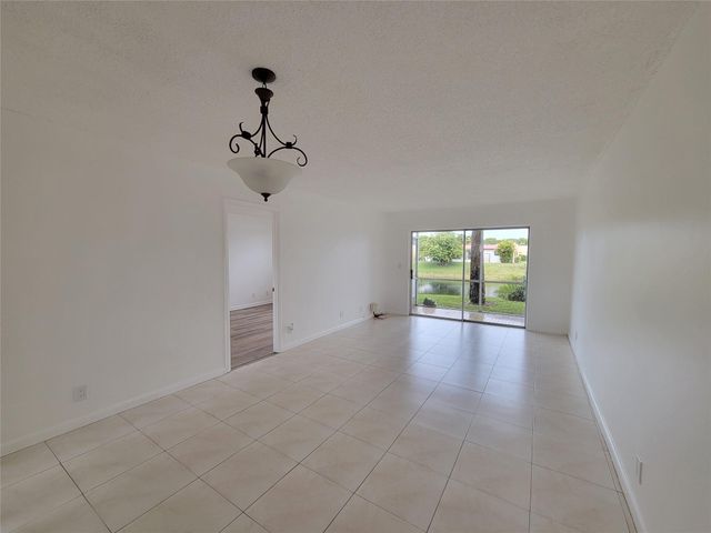 497 Lake Dora Drive 497, West Palm Beach, FL 33411