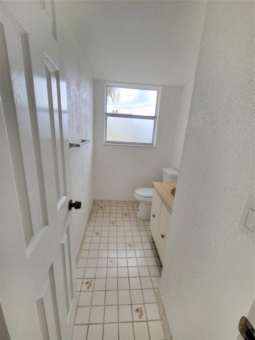 497 Lake Dora Drive 497, West Palm Beach, FL 33411