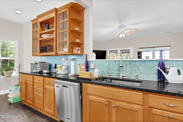 6319 Shire Lane, Wilmington, NC 28411