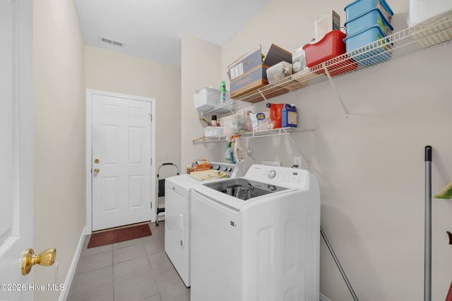6319 Shire Lane, Wilmington, NC 28411